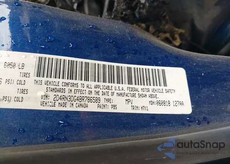 2011 Dodge Grand Caravan Mainstreet z USA, uszkodzony, nr VIN 2D4RN3DG4BR786589